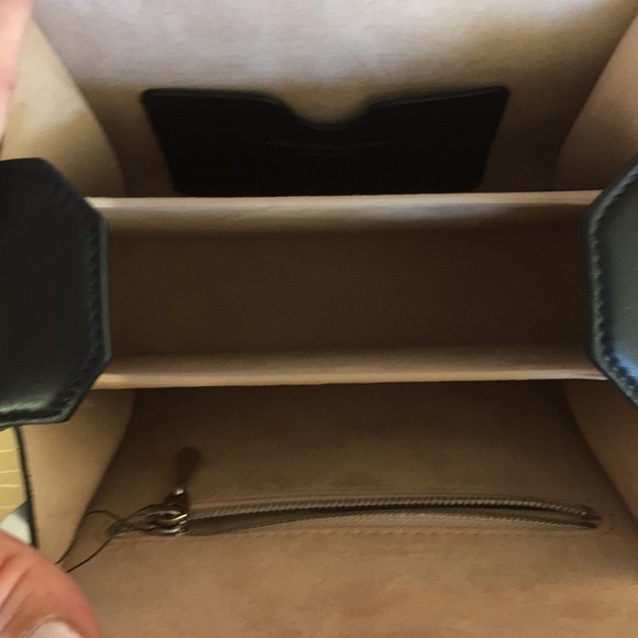 ⭐️SOLD⭐️ McQueen Jeweled Garden - Picture 6 of 7